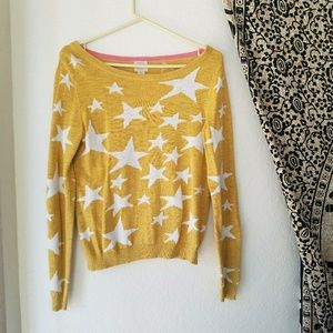 Mustard star print crew neck☄